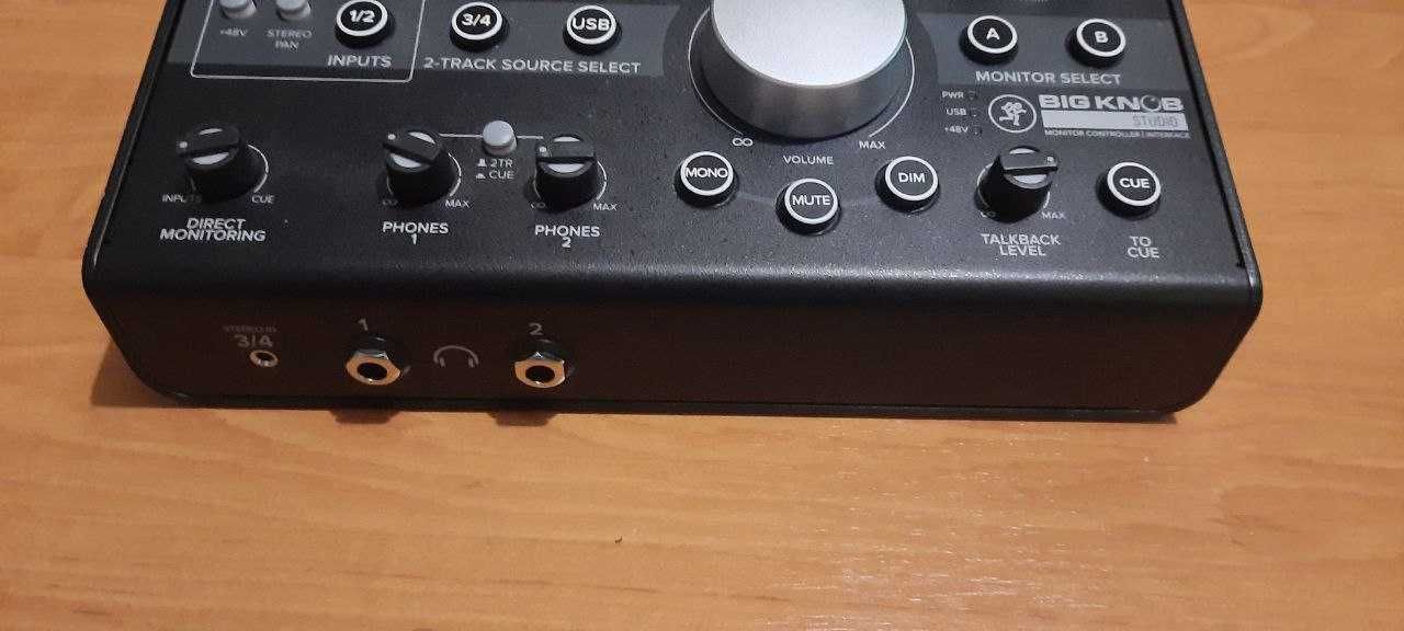 Моніторний контролер MACKIE Big Knob Studio