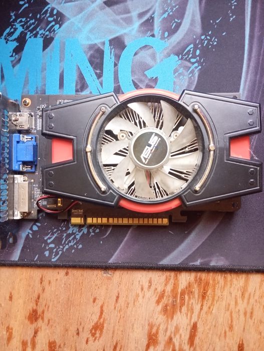 Відеокарта GTX 650