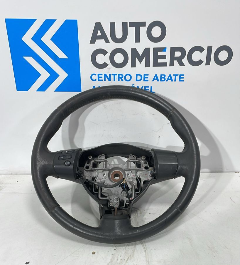 VOLANTE TOYOTA COROLLA (_E12_)  (NDE120_) [01-07]