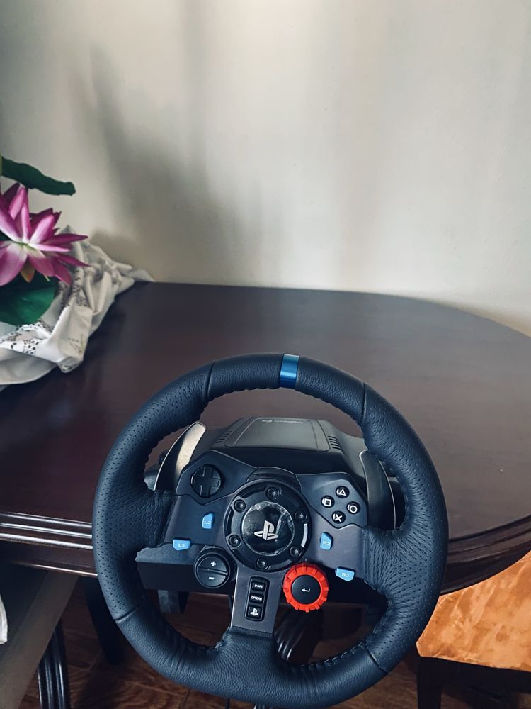 Volante Logitech G29 Driving Force + Pedais – Excelente Estado