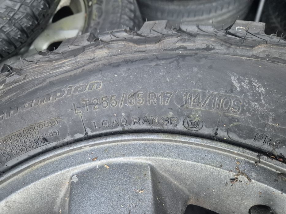 Alufelgi 17 jeep grand cherokee opony  terenowe