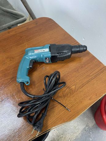 Продам Перфератор Makita