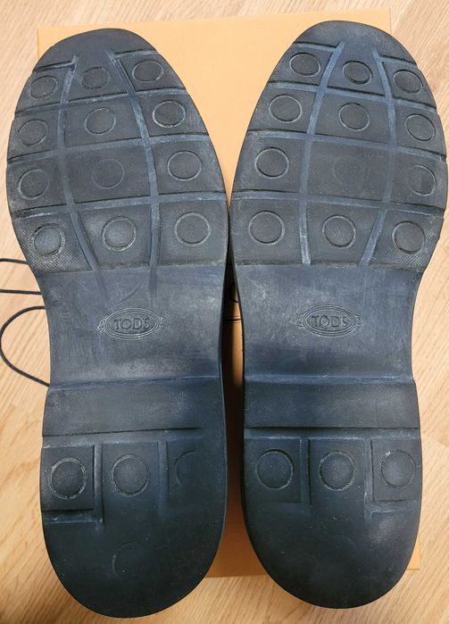 Продаются ботинки TODS