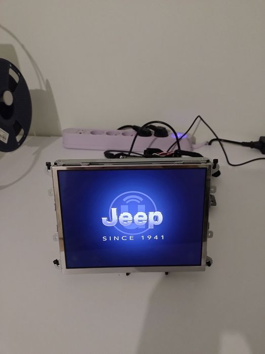 Naprawa uConnect Jeep, Dodge, Chrysler