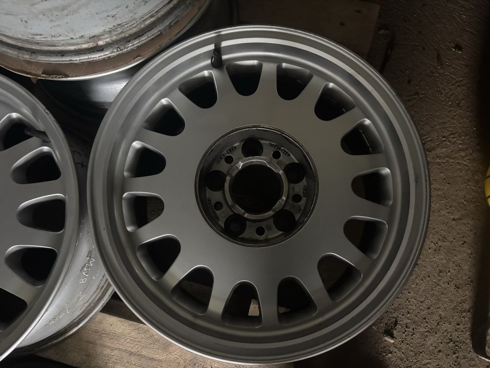 Styling 6 16” 8szt. BMW