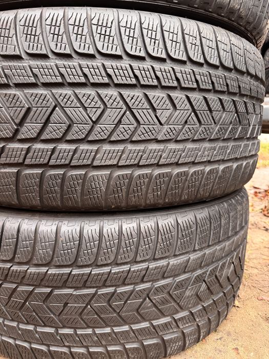 Зимові шини 285 40 r21 Pirelli