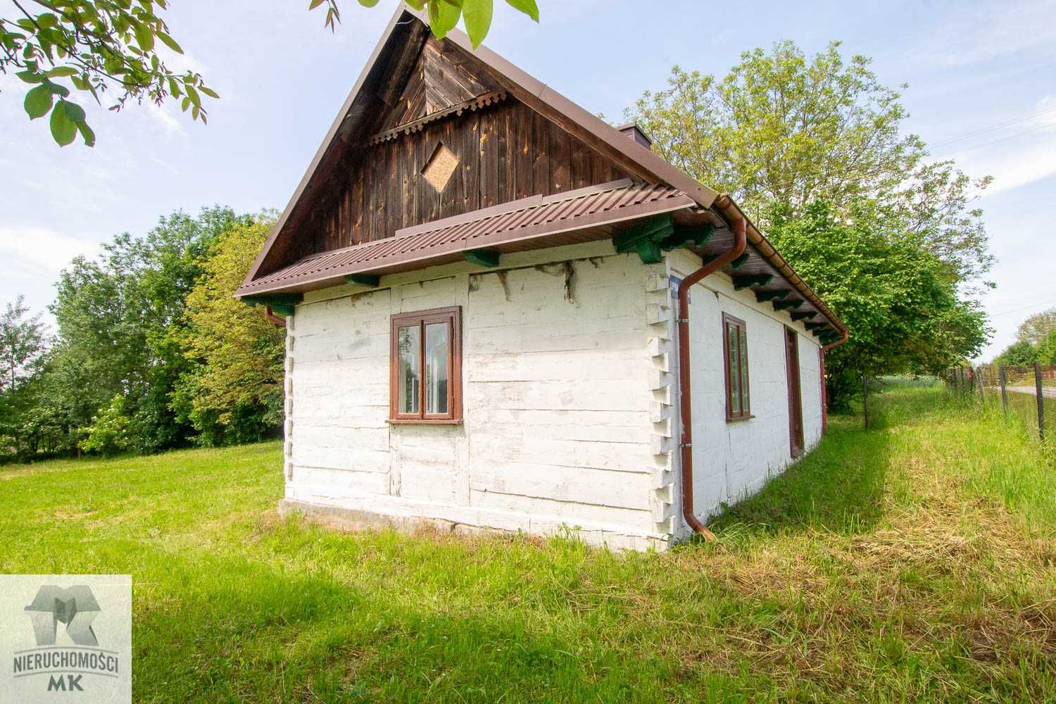 Siedlisko z drewnianym domem Lipina Nowa 22 gm. Skierbieszów