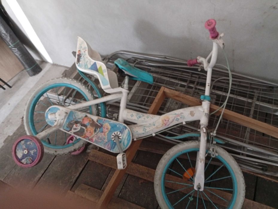 Bicicleta menina