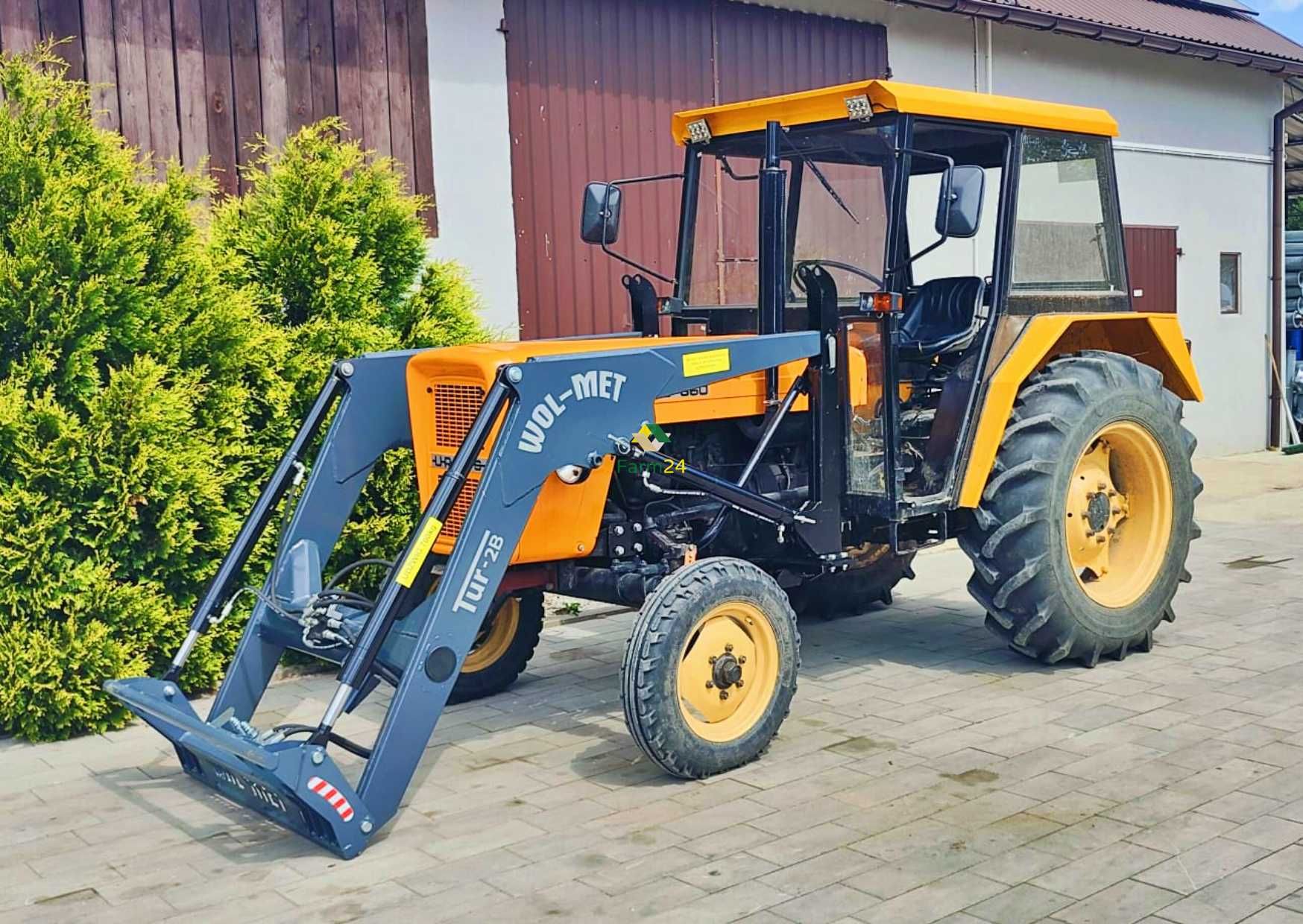 Ładowacz czołowy TUR 3 sekcyjny Ładowacz do C330 C360 T25 Zetor WOLMET