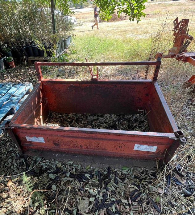 Kioti DS4510  45cv + 5 Alfaias