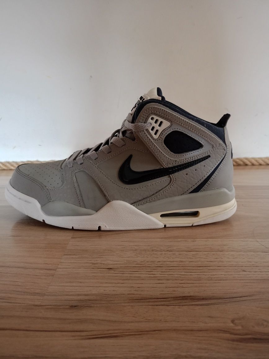 Nike Air Flight 2013