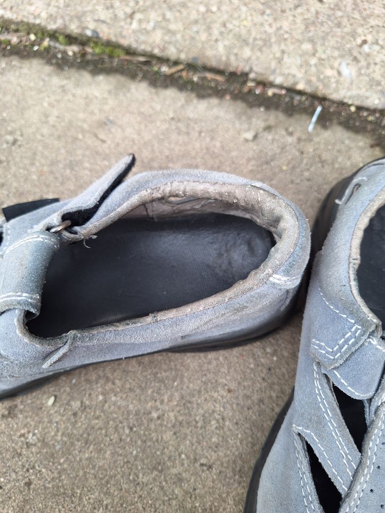 Buty z blachą robocze 39 rozmiar skora