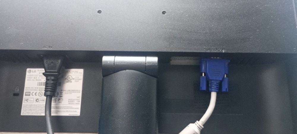 Sprzedam monitor gamingowy flatron w2234s