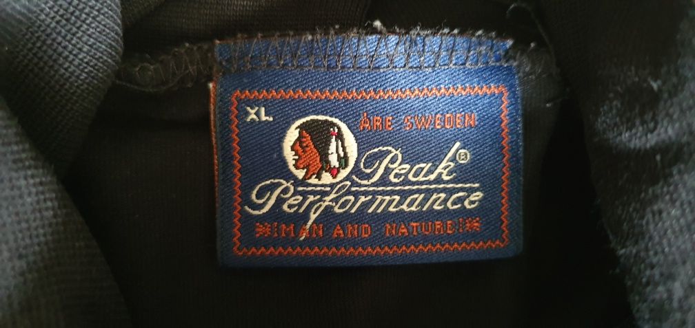 Czarny golf Peak Performance rozmiar XL stan bardzo dobry