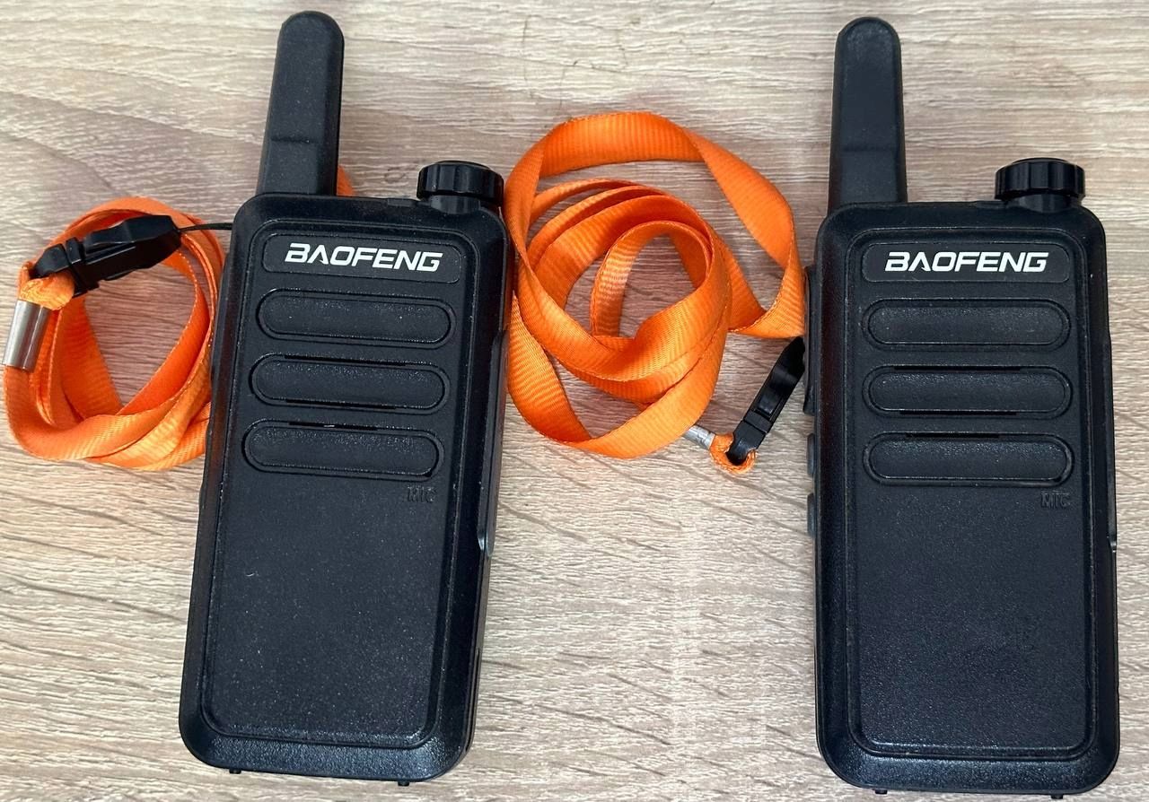 2 sztuk Baofeng R5 Mini Walkie Talkie Bf-R5 szybka ładowarka