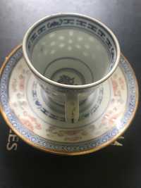 Filizanki z chinskiej porcelany