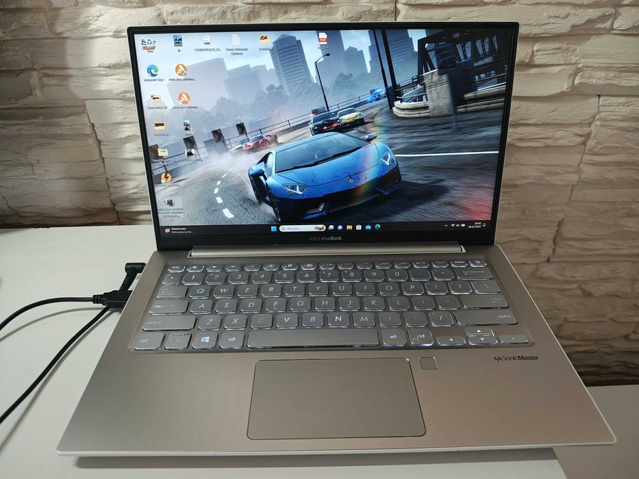 Laptop ASUS VIVOBOOK 13.3"Full HD, i3 8GEN 4x3.40Ghz,4GB,128GB,IDEAŁ