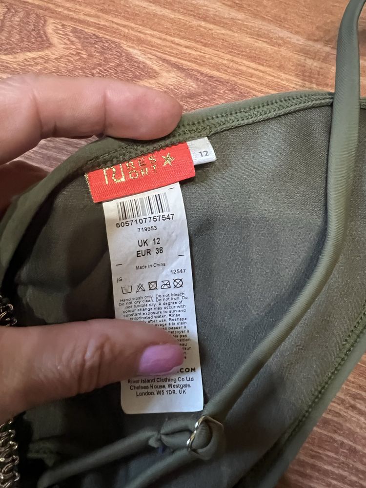 Calzedonia River Island купальники розмір М-L.