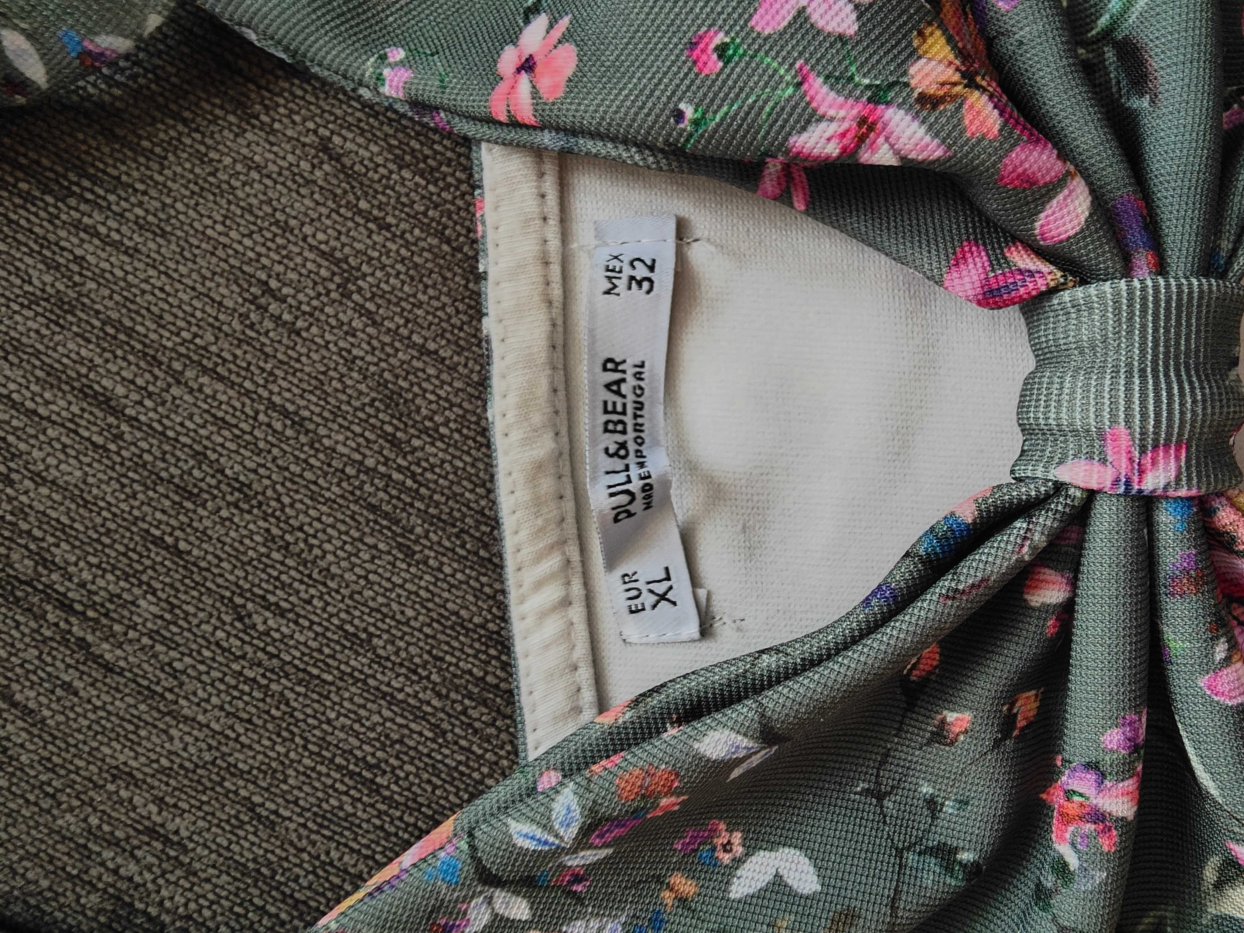 Top verde floral