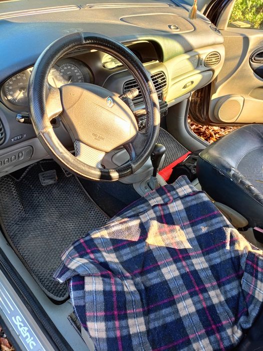 Рено Меган Сценик 1 автомат