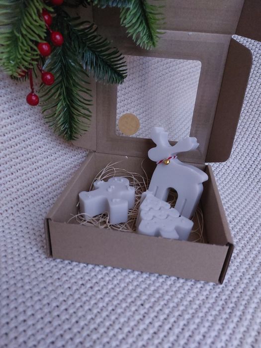 Sprzedam zestaw mydełek renifer, pierniczek i choinka