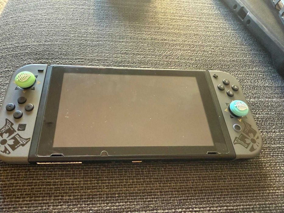 Nintendo Switch Monster Hunter Edition