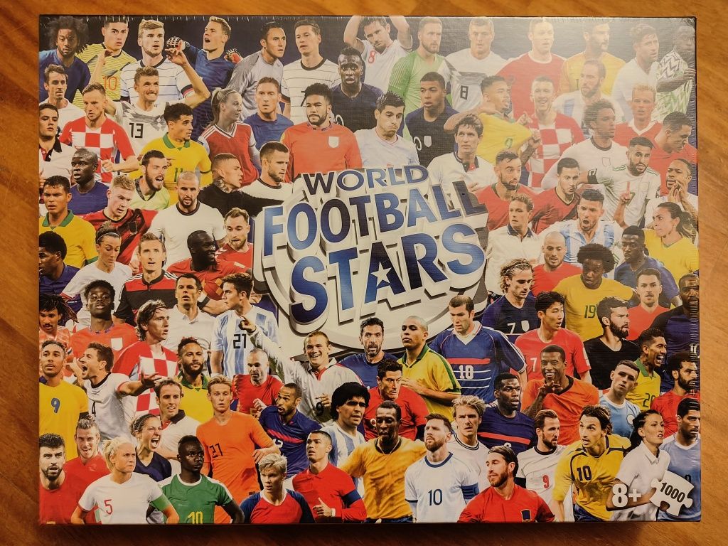 Puzzle World Football Stars piłka nożna 1000 elementów 66x50cm