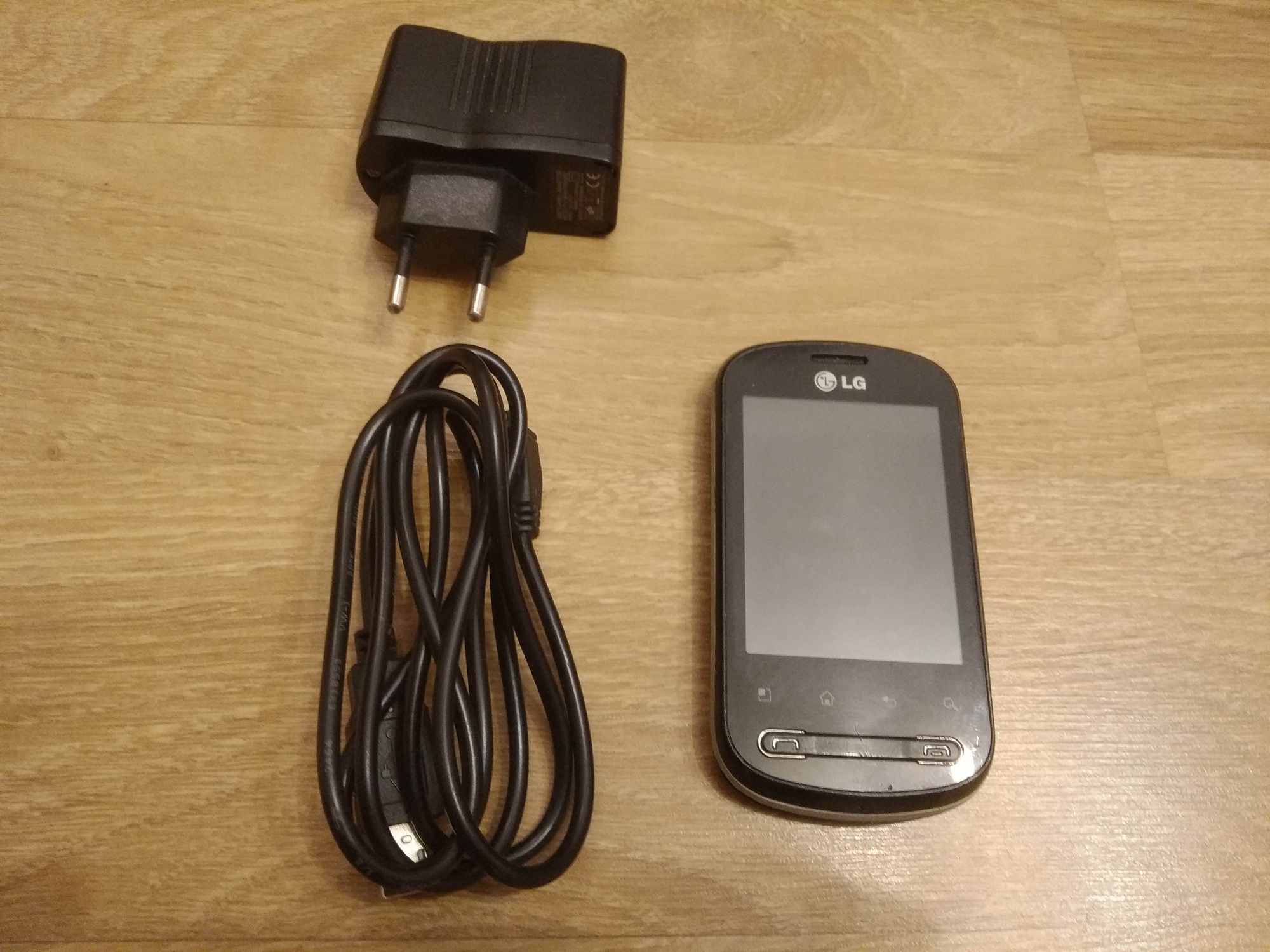 Мобільний телефон LG - P 350.