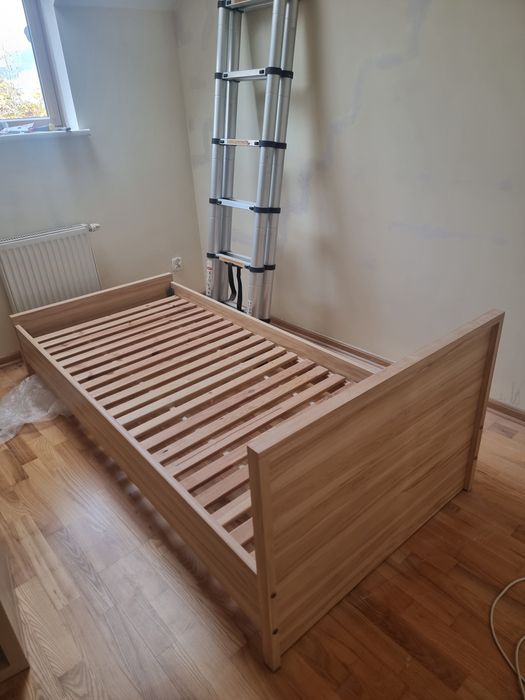 Łóżko jednoosobowe 95×205 z materacem