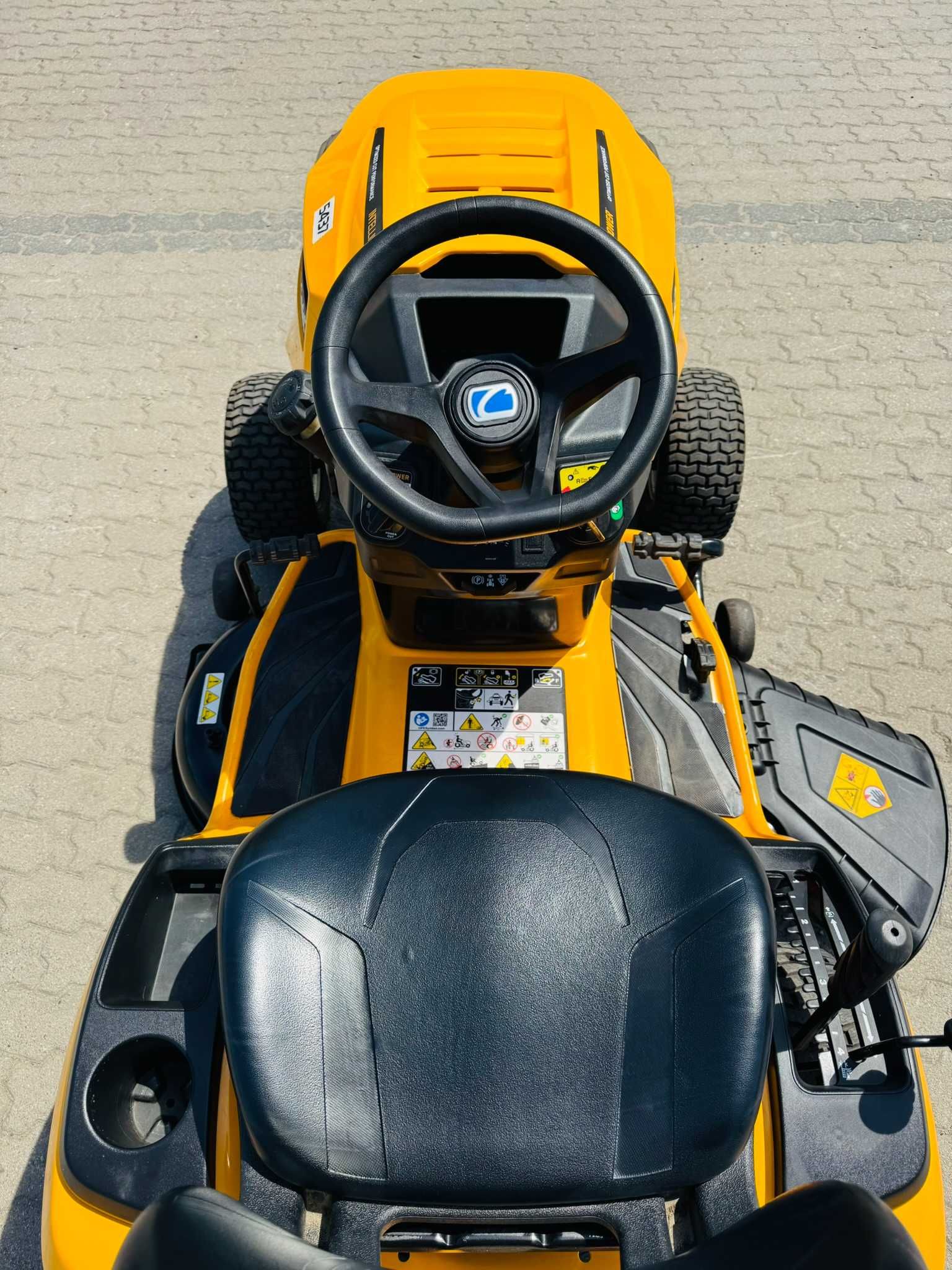 Traktorek kosiarka Cub Cadet XT1 2020r z USA IntelliPower 125 moto g.