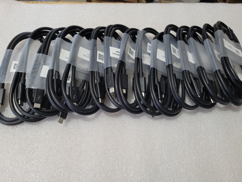 Кабель Thunderbolt 4 DELL Type-C to Type-C  100W (1m)