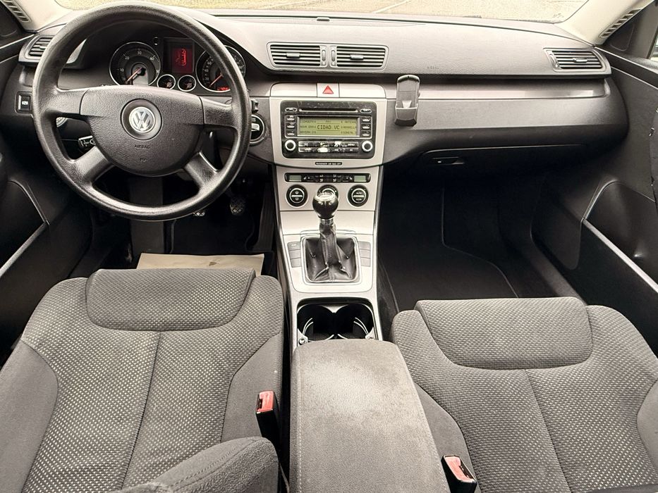 VW PASSAT VARIANT 2.0 TDI - 140 CV