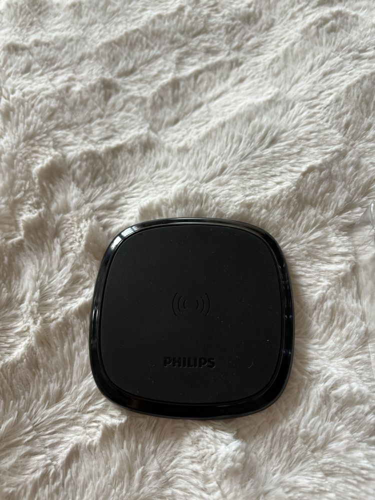 PHILIPS Qi Wireless Charger