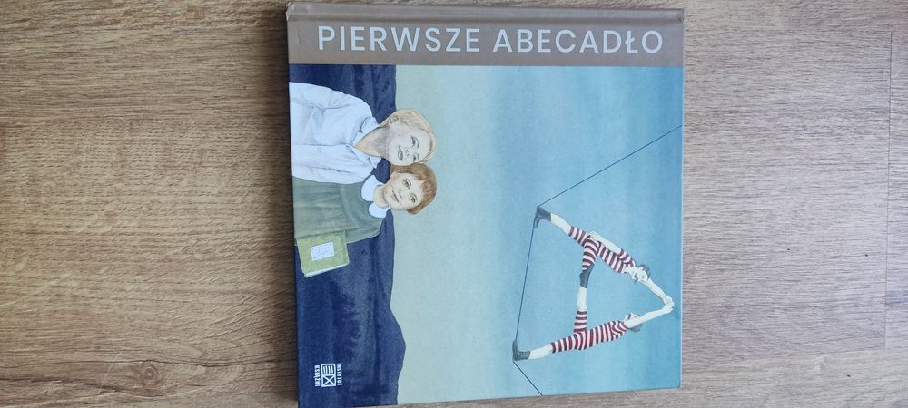Pierwsze abecadło książka dla dzieci