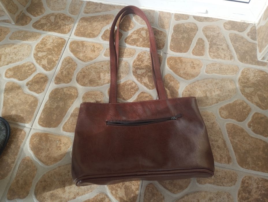 Torebka damska że skóry brązowa