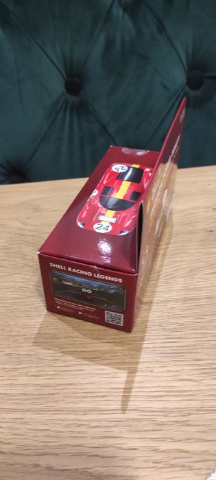 Ferrari 330 P4 Shell V-power