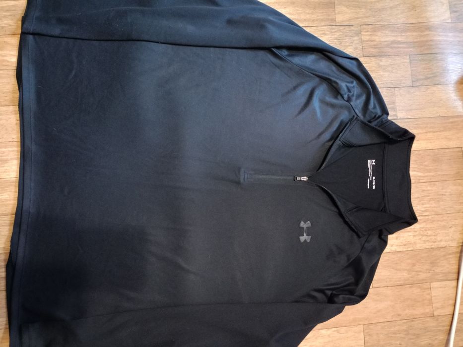 Мужские кофты черные с длинным рукавом.