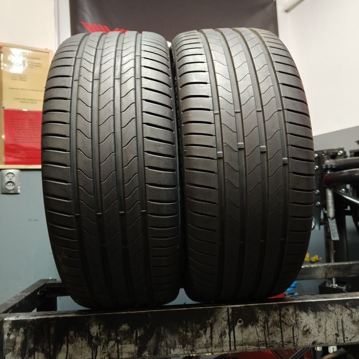 245/45/19 XL Sprzedam parę opon letnich Bridgestone