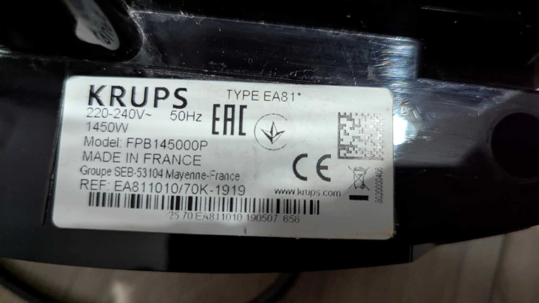 Ekspres do kawy KRUPS Quattro Force EA8110