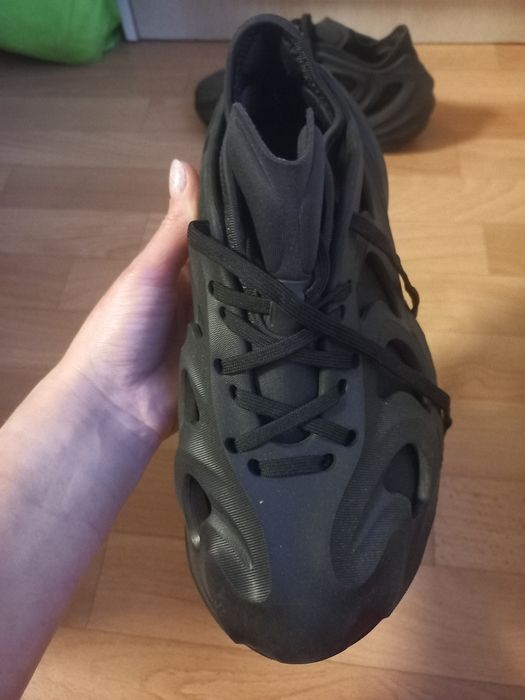 Кросівки adidas 22,5см