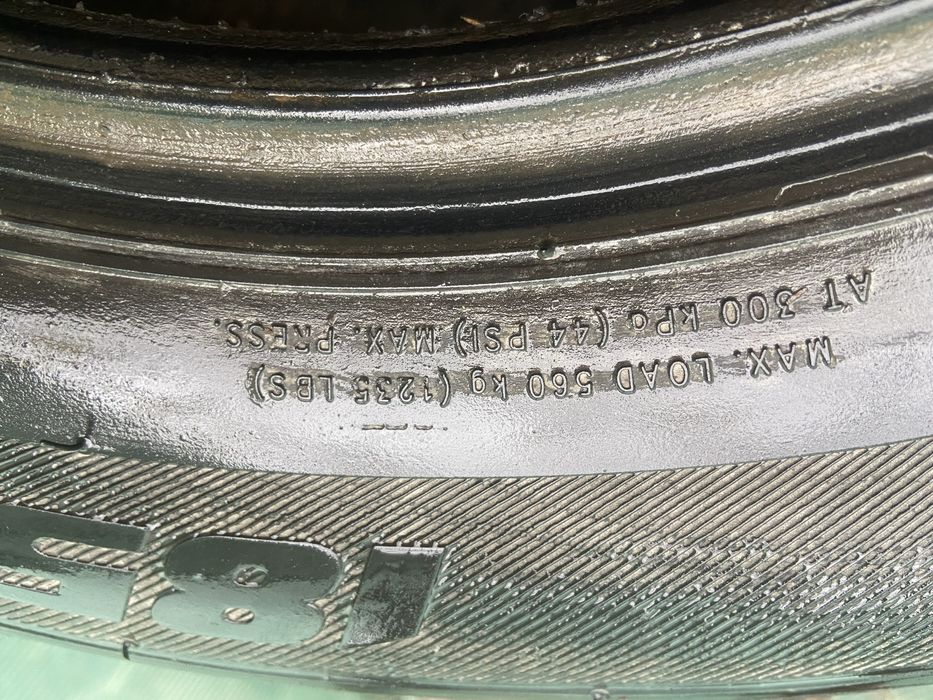 Шини 185/65 R15 продам