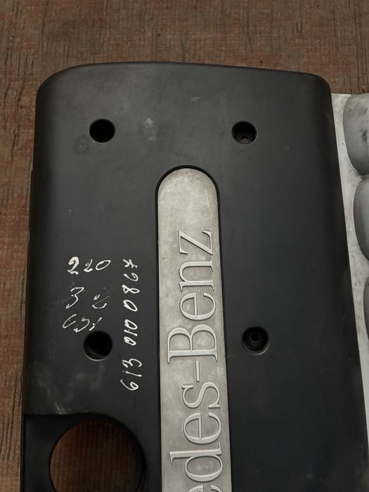 Кришка двигуна мерседес ом613 3.2дизель