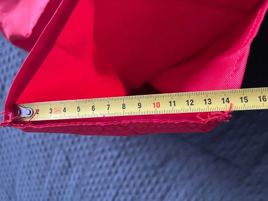 Wiszący pojemnik Ikea Skubb Wilj czerwony
