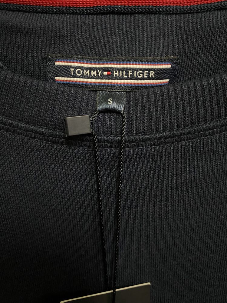 Bluza Tommy Hilfiger Basic S Nowa