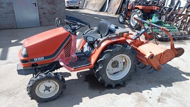 Glebogryzarka do wynajęcia mini traktorek trawnik ogródek kopanie