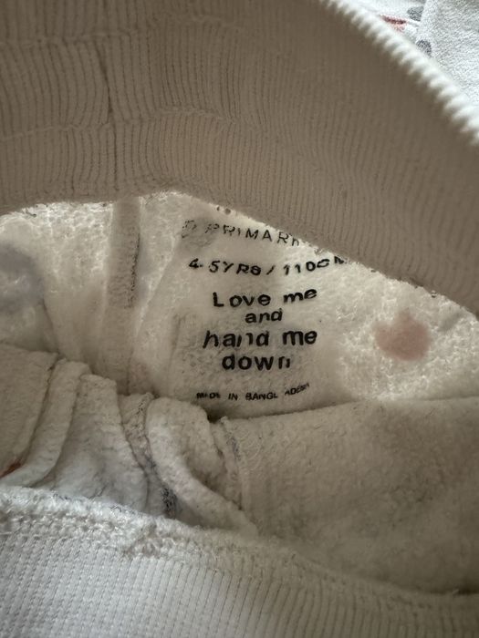 2 спортивний костюма, 110 см