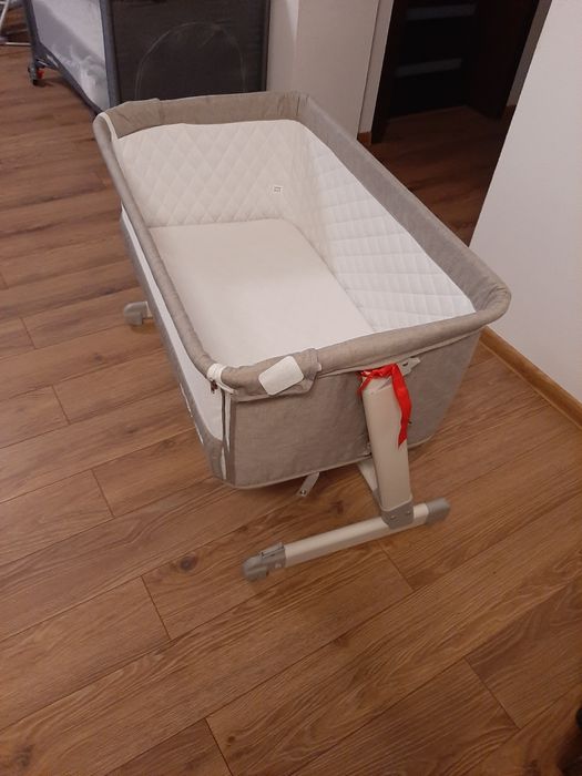 Dostawką do łóżka