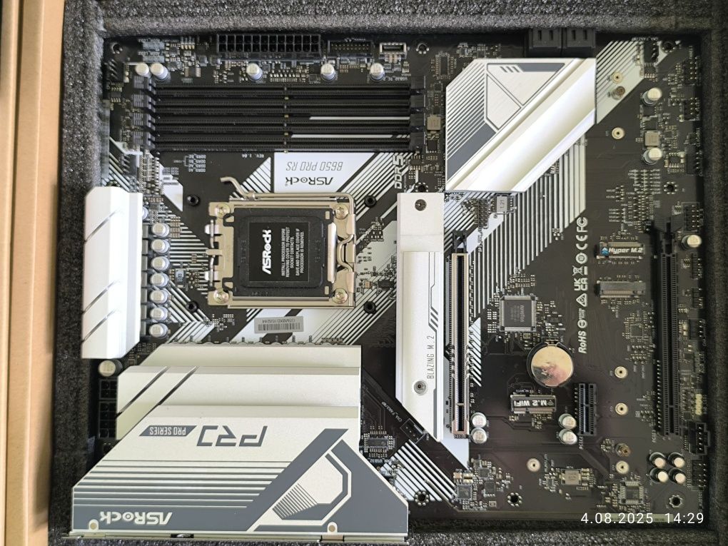ASRock B650 PRO RS