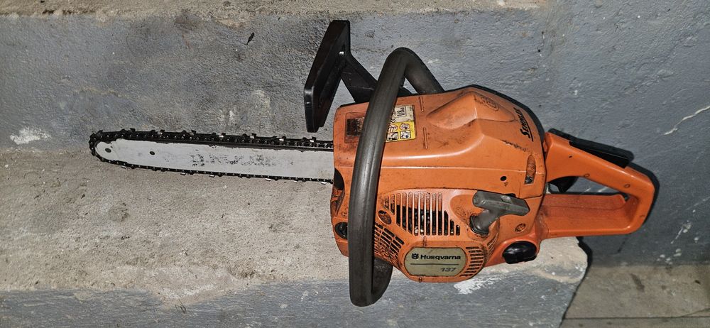 Piła Husqvarna 137