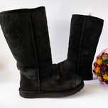 Угги UGG, оригинал. Натуральная замша, внутри натуральный мех.